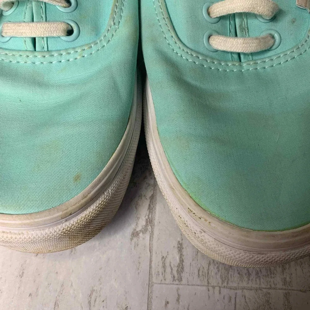 Vans Sneaker Shoes Mens Size 10 Green Canvas Lace Up Low Top Closed Toe Casual‎